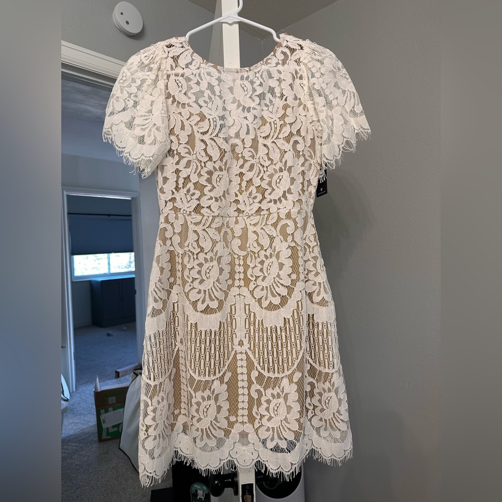 NWT Lulu's White Lace Overlay Dress